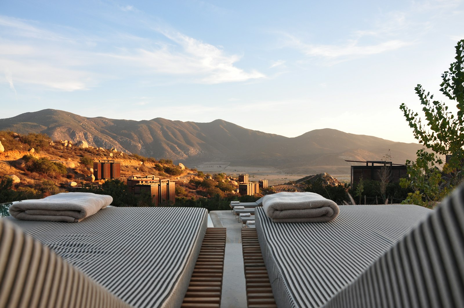 La terrasse au coucher du soleil